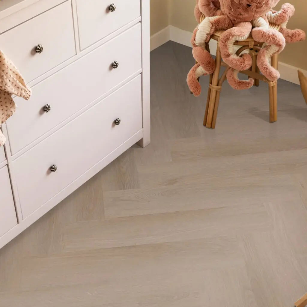 Spigato Navaro visgraat dryback dark oak