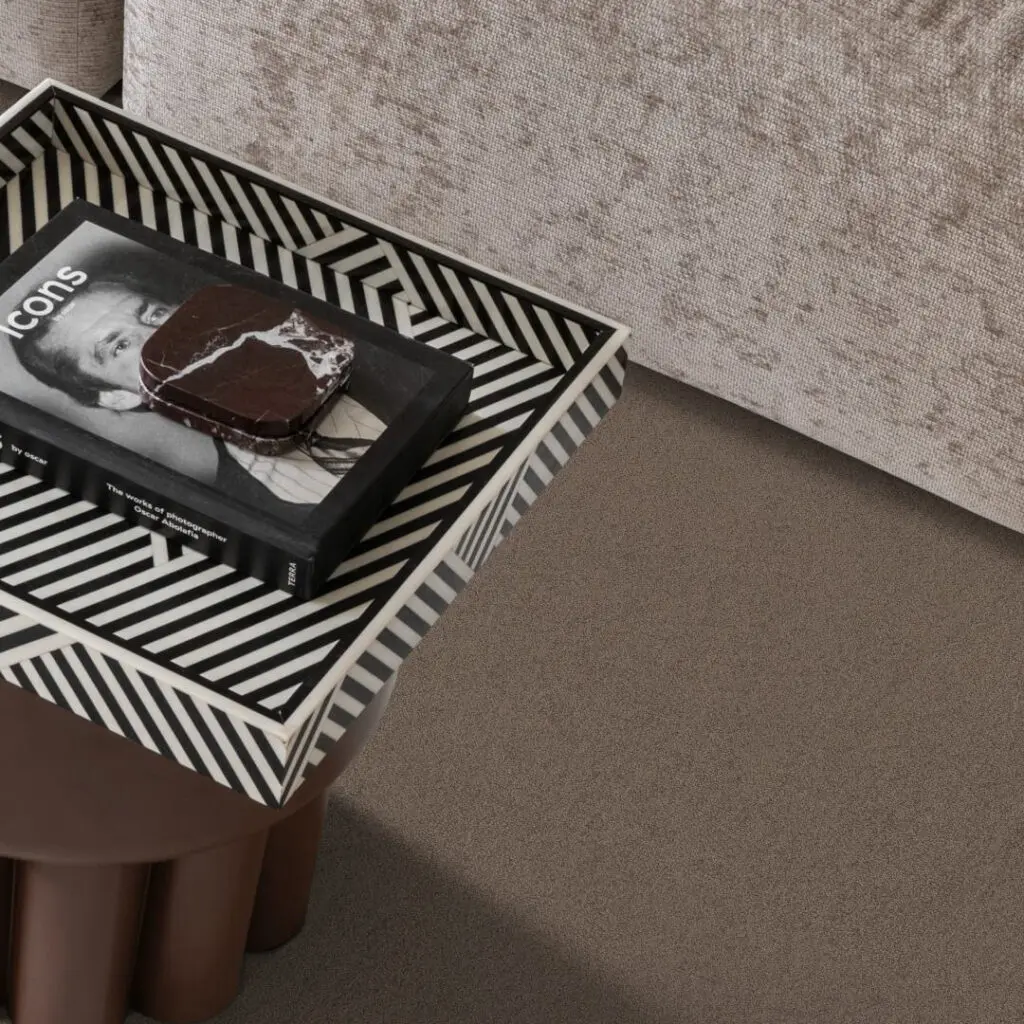 Louisville bruin 0600