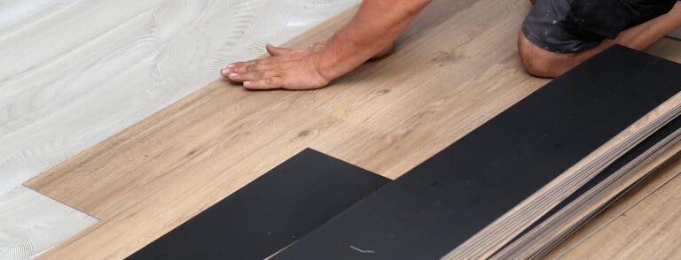 Welke vloer kan over laminaat leggen? Alle mogelijkheden op een rij