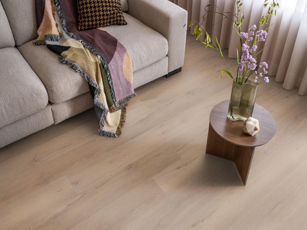 Livera zandbruin eiken