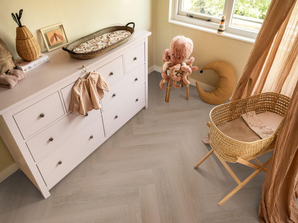 Spigato Navaro visgraat click dark oak